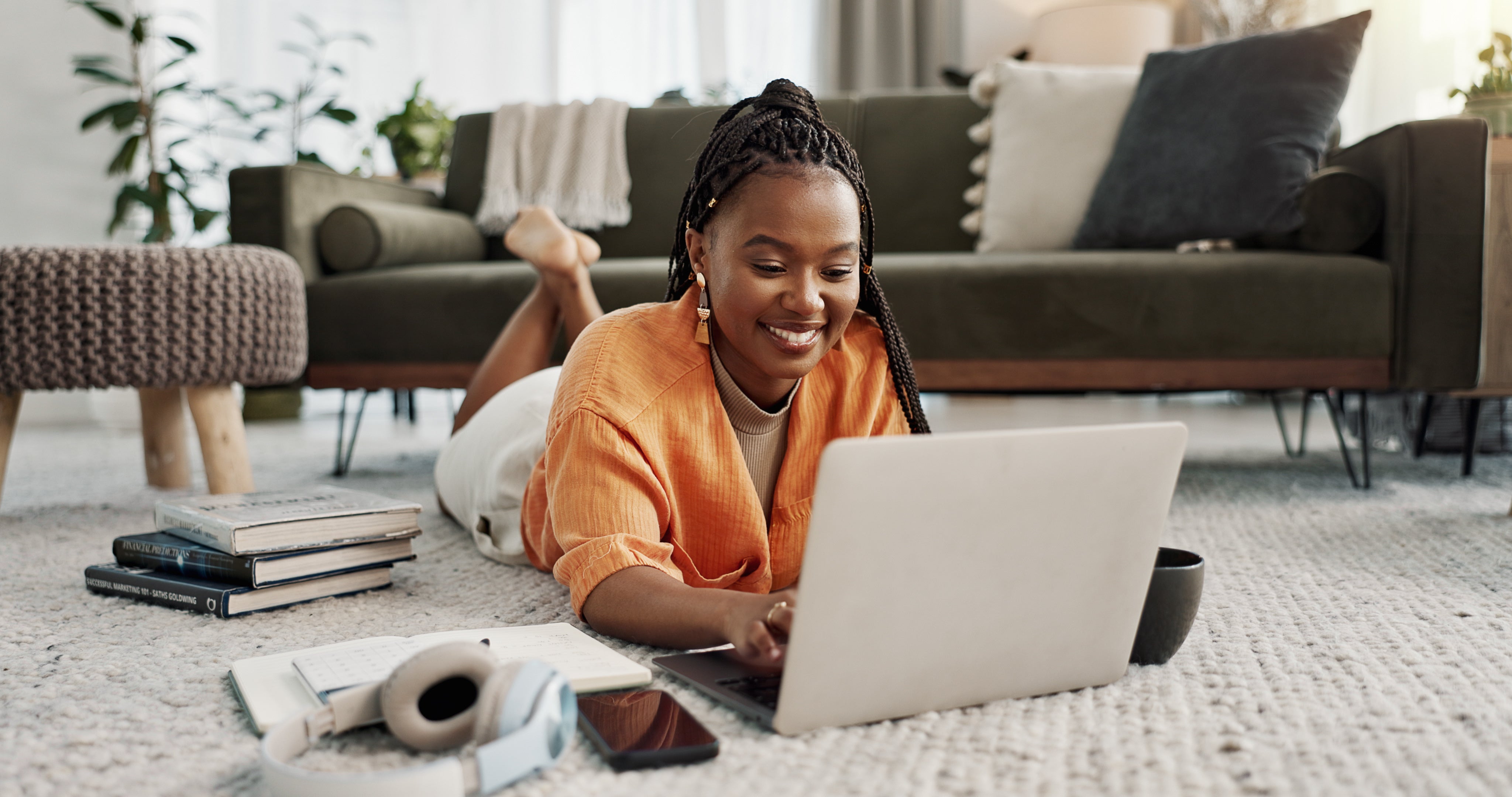 No Room? No Problem: How to Build a Workspace That Works in Any Apartment