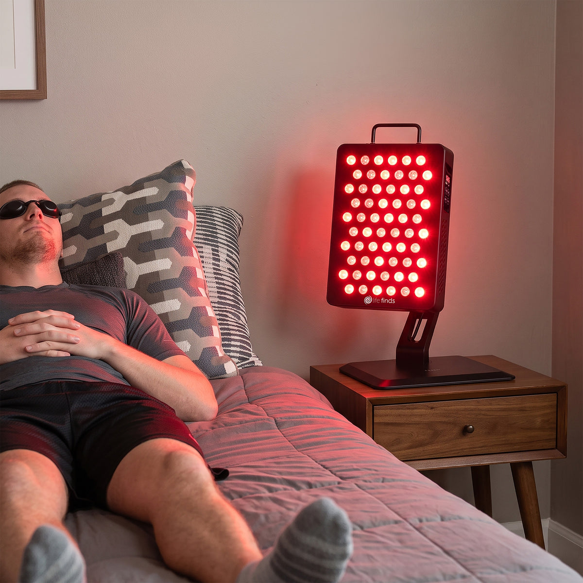 Pneumatic Arm Small Red Light Therapy Desk Stand